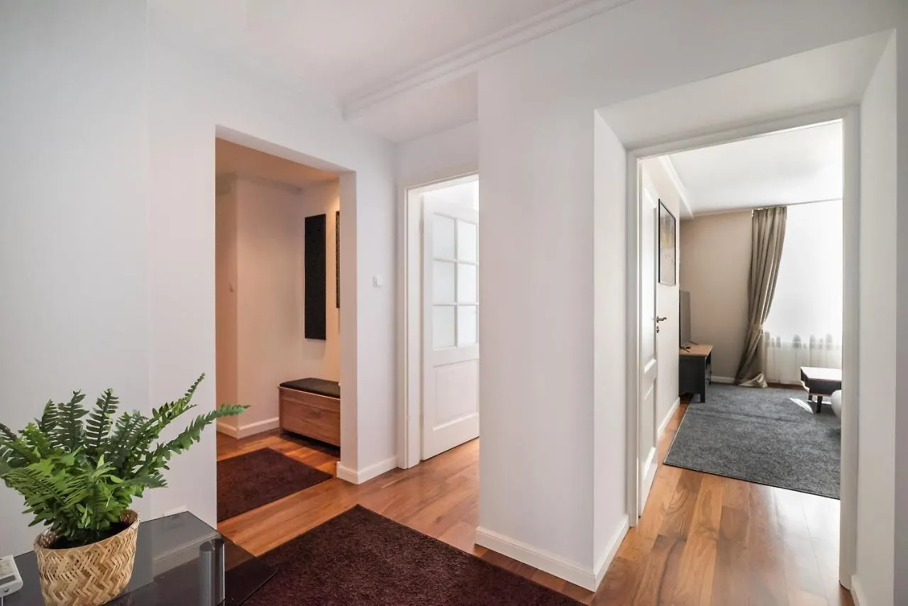 City Centre Luxury Apartment Warsaw 0*,  Poland